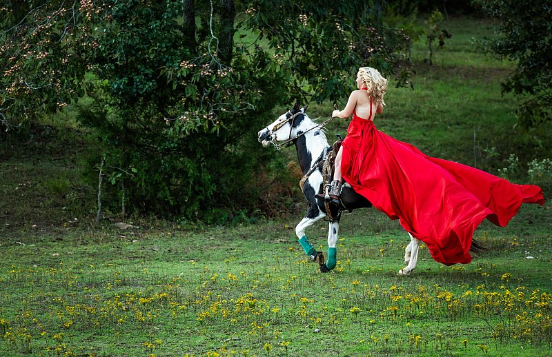 Senior Girl Riding Horse red flowing dress Searcy, Arkansas
